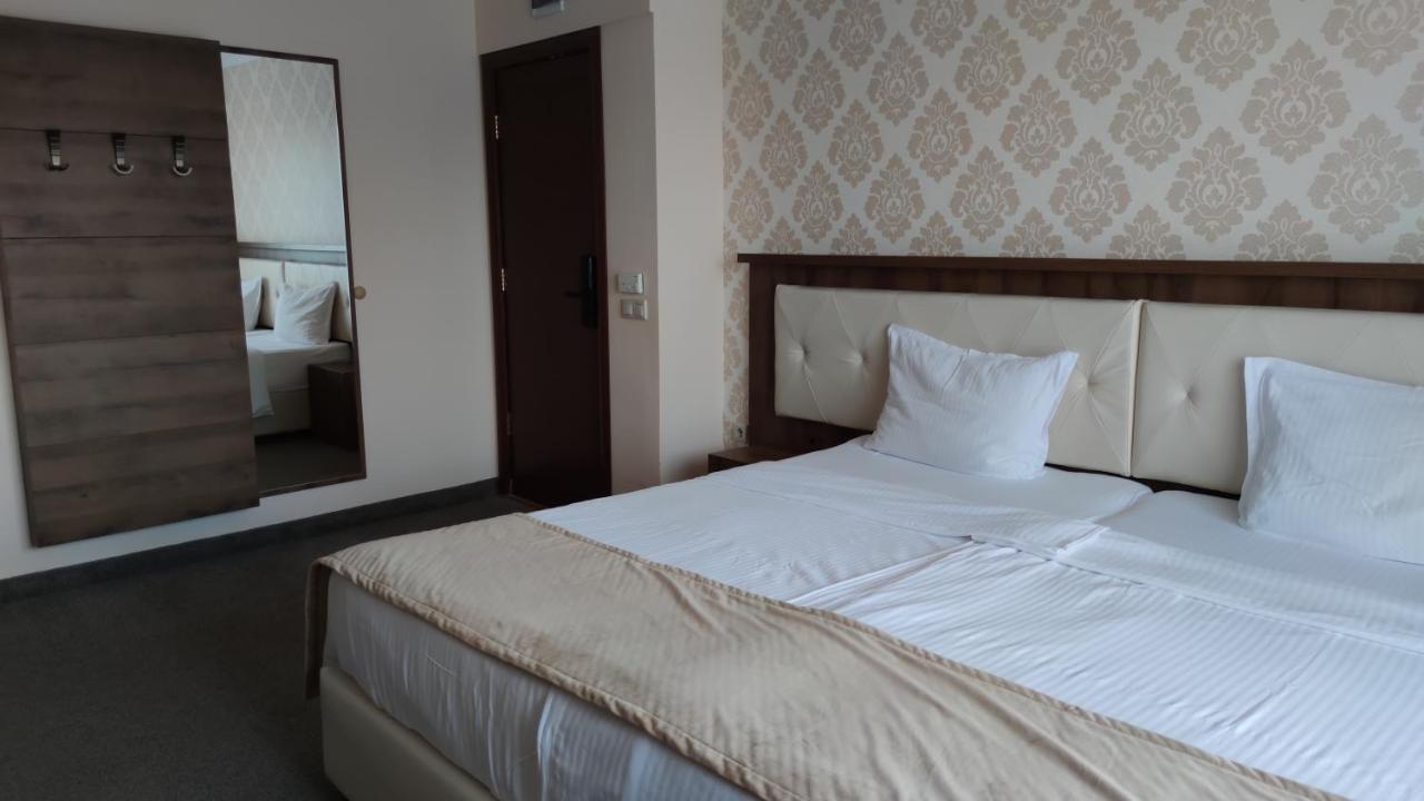 וארשץ Spa Hotel Medicus מראה חיצוני תמונה