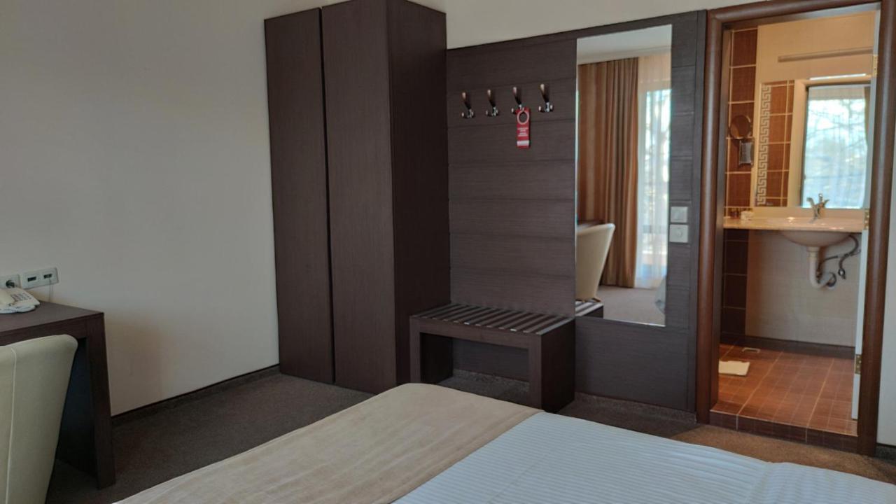 וארשץ Spa Hotel Medicus מראה חיצוני תמונה