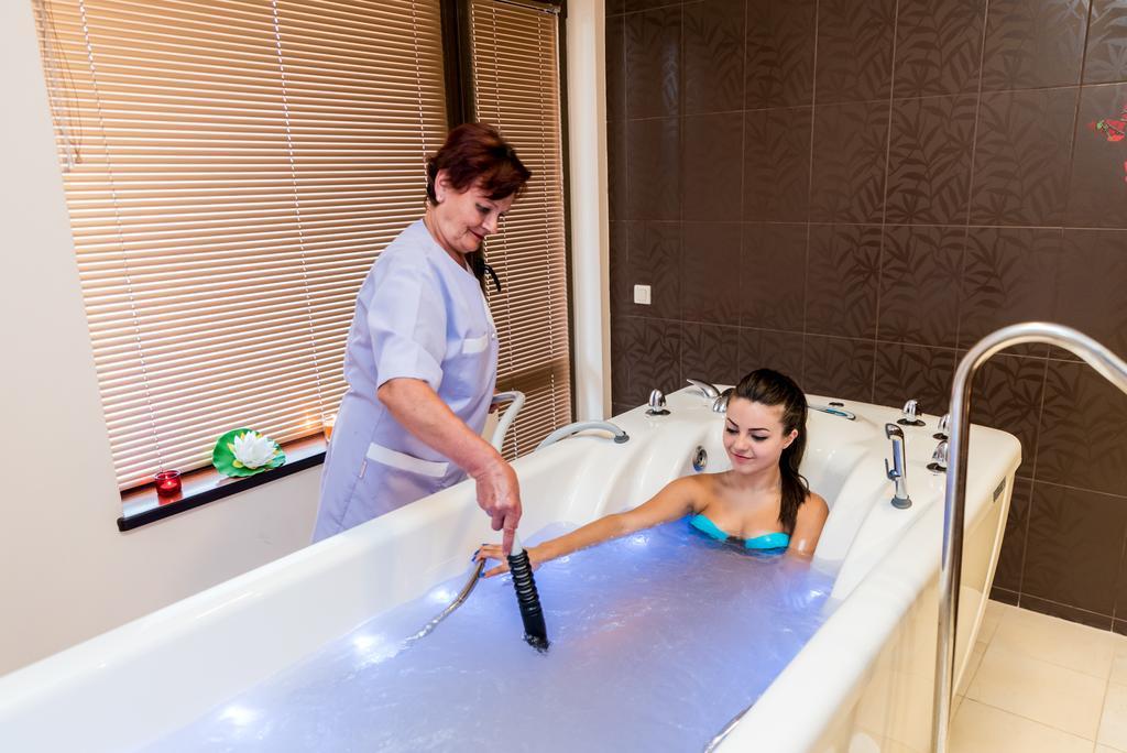 וארשץ Spa Hotel Medicus מראה חיצוני תמונה
