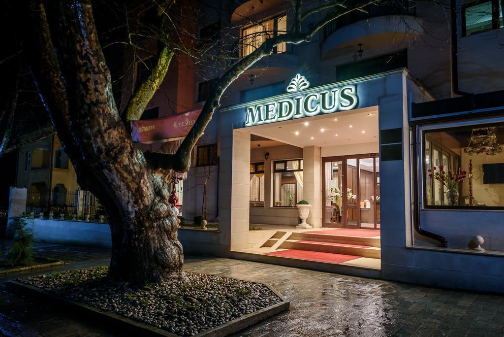וארשץ Spa Hotel Medicus מראה חיצוני תמונה